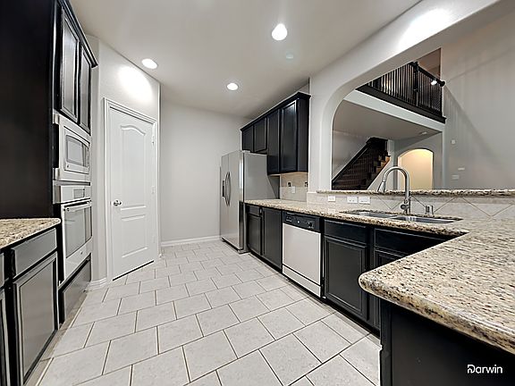 3rd image of 7239 Thelfor Ct