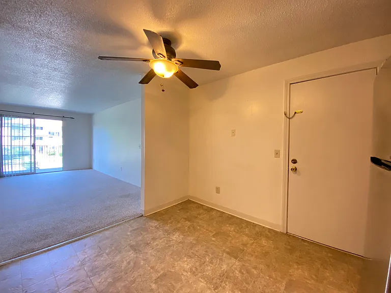 Park View Hills Condominiums — Photo 35