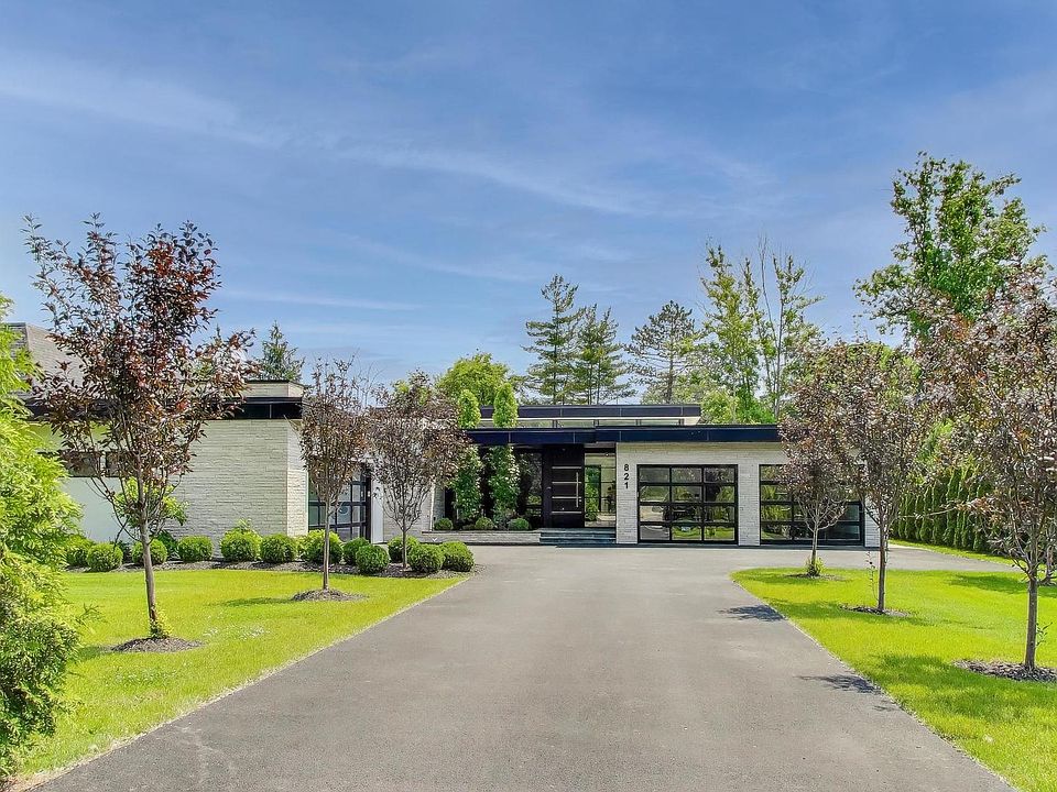 1st image of 821 Harms Rd