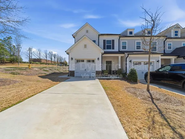 11936 Basking Dr, Charlotte, NC 28214