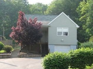 968 Reservoir Rd, Hollidaysburg, PA 16648
