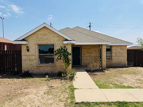 2nd image of 4703 Los Laureles Ln