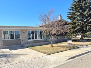 2007 9th Ave E, Williston, ND 58801