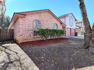 106 Hardin Dr, Arlington, TX 76018