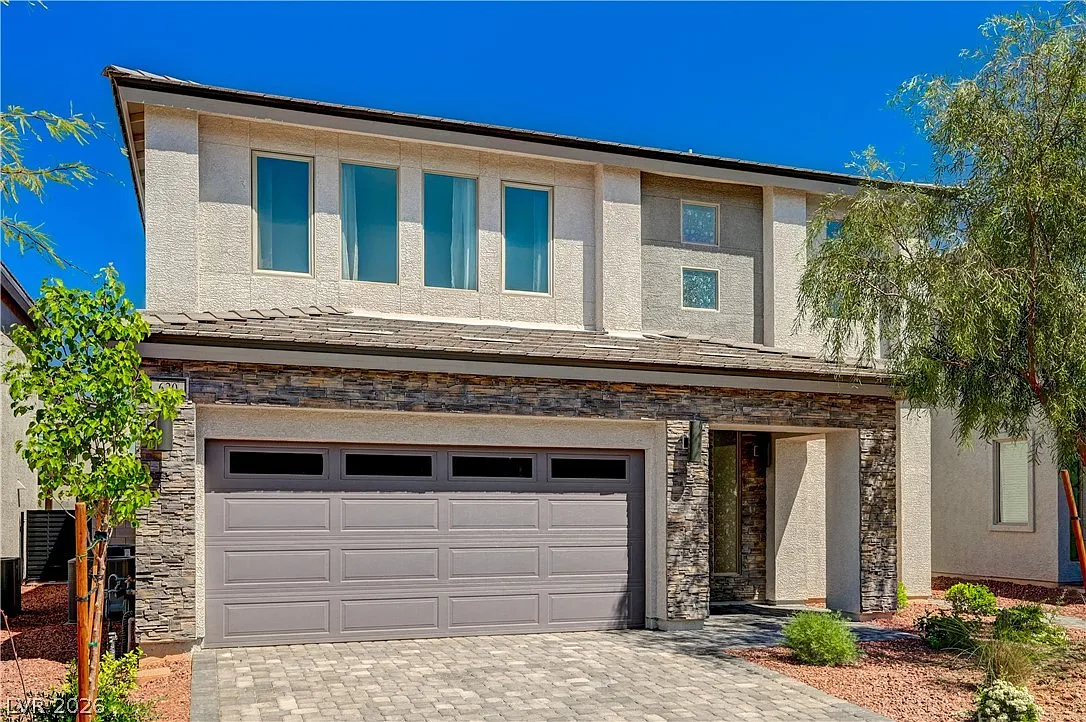 4 bed, 3.5 bath, 2988 sqft, $2,695 — Photo 4