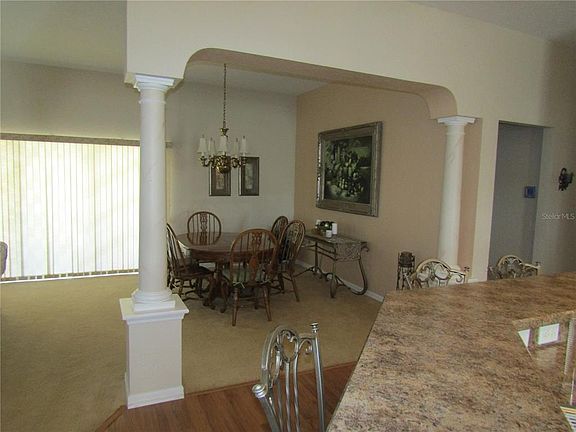 4th image of 1863 Scarboro Ct