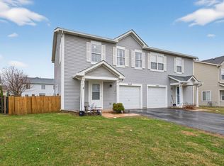 682 S Zachary Dr, Romeoville, IL 60446