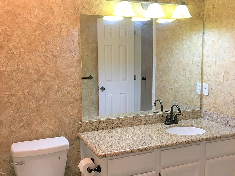 12944 Orion Ct — Photo 24