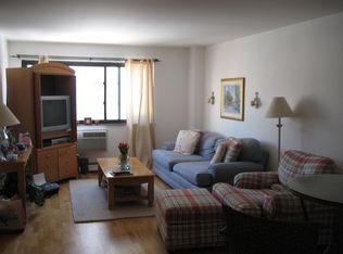 607 W Wrightwood Ave APT 704, Chicago, IL 60614