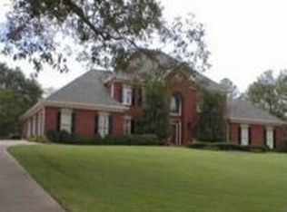 6 Attaway Dr, Cartersville, GA 30120