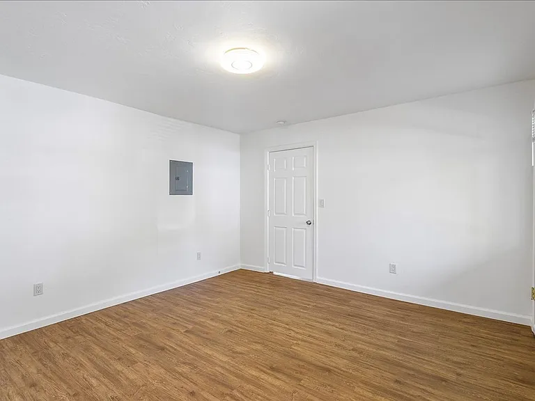 1530 Stanton St #A — Photo 11