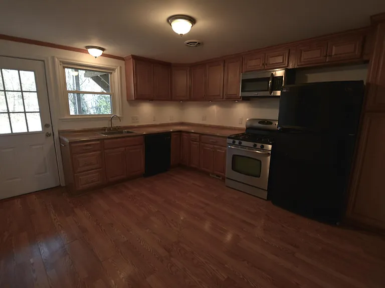 212 West St #1 — Photo 10