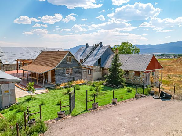 1250 E 200 N, Moroni, UT 84646