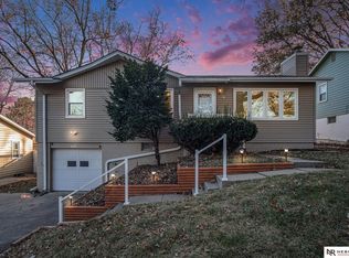 6811 Ogden St, Omaha, NE 68104