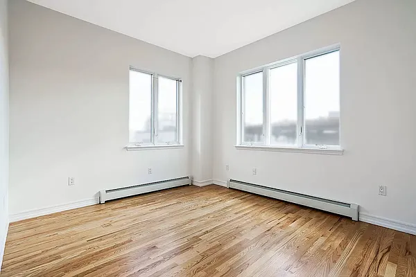 Rented by R Management | media 6