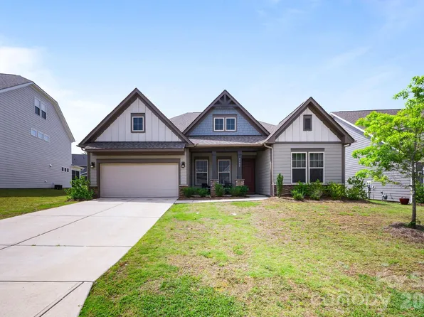 7920 Creek Park Dr, Denver, NC 28037