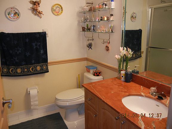 4th image of 120 SW 37th Ave APT 502