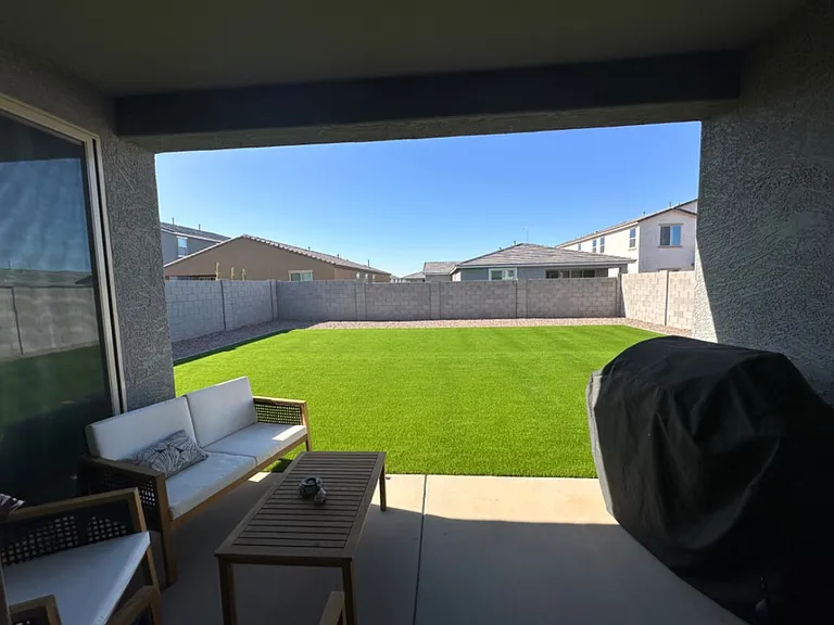 11253 E Ulysses Ave — Photo 15