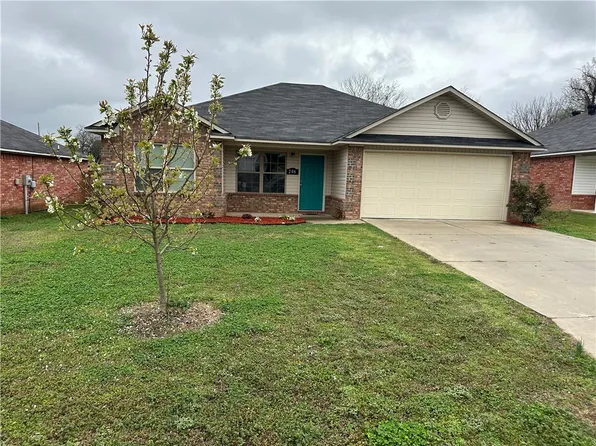 206 S 12th St, Barling, AR 72923