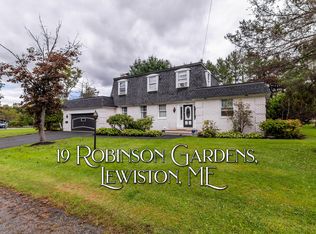 19 Robinson Gdns, Lewiston, ME 04240