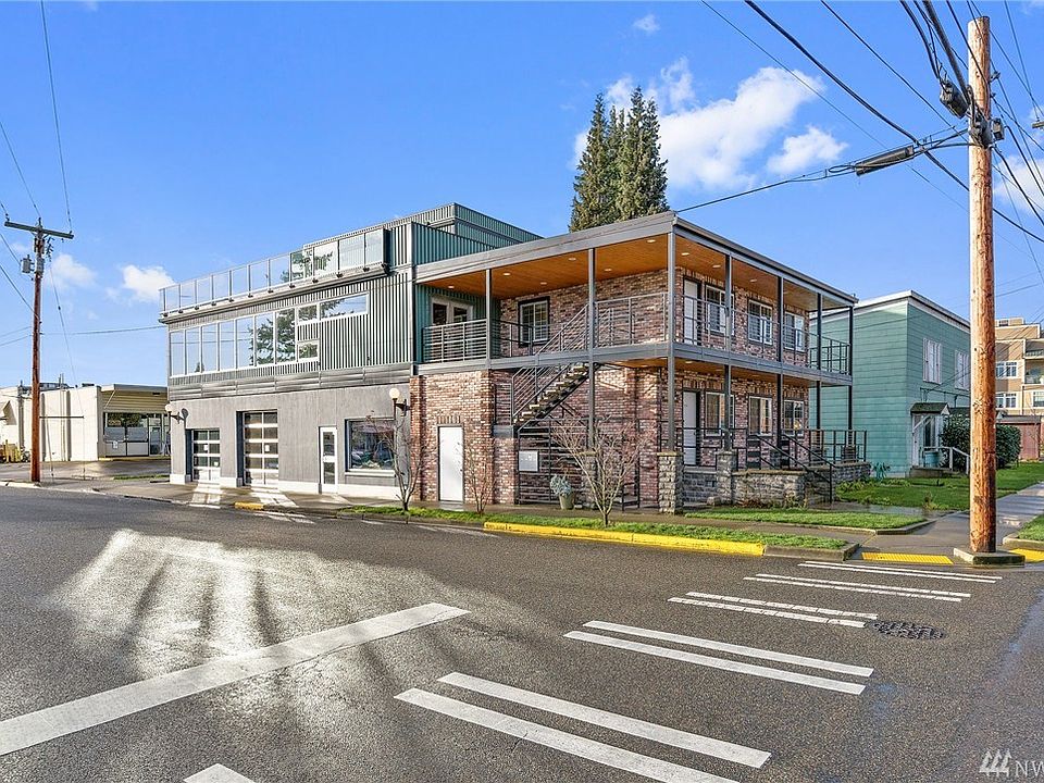 1st image of 116 4th Ave SE