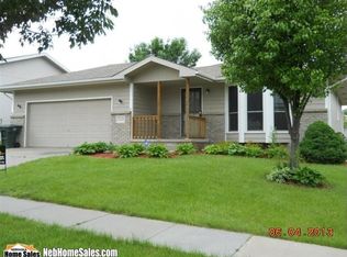 5111 S 80th St, Lincoln, NE 68516