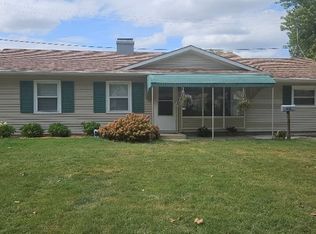 402 Melrose Dr, New Whiteland, IN 46184