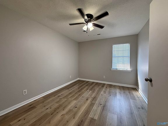 5th image of 1201 N North St SE #3