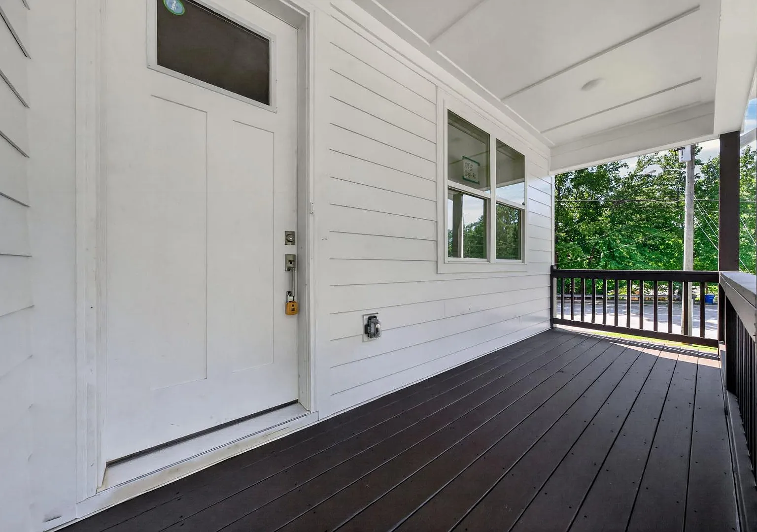 1755 Crest Rd — Photo 1