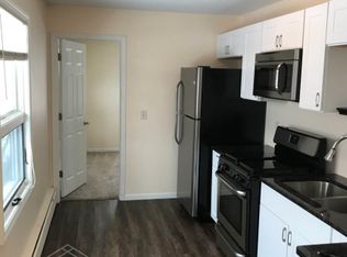 7116 Cedar Ave S APT 1, Richfield, MN 55423