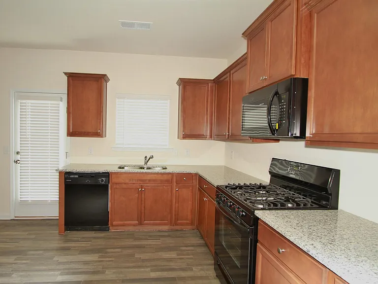 27 Stadelman Ct — Photo 17