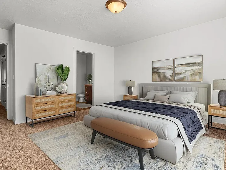 Logan Gateway Apartments — Photo 11