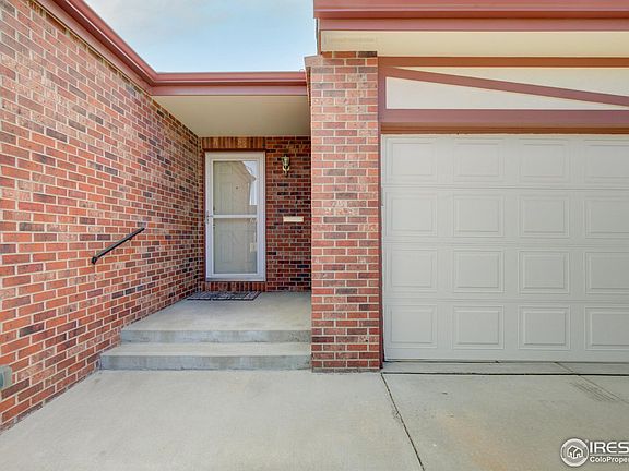 2nd image of 2604 Elmhurst Cir