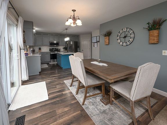 5th image of 8603 Springberry Dr