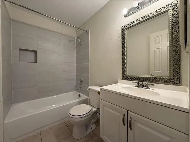 1902 Bradmore Dr — Photo 12