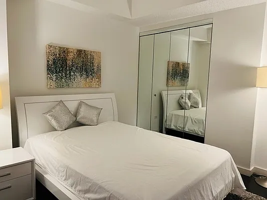 Rented by Manhattan Management Group | media 25