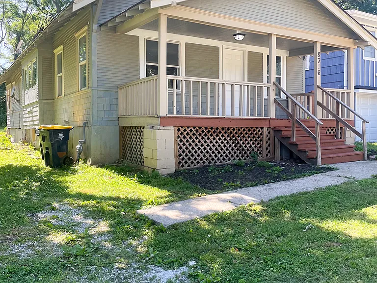 8316 Highland Ave — Photo 2