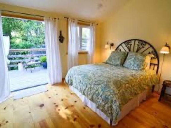 4th image of 3601 Patricks Point Dr