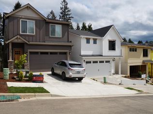 12984 SE Creekside Ter, Happy Valley, OR 97086