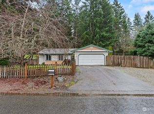 4724 231st Street Ct E, Spanaway, WA