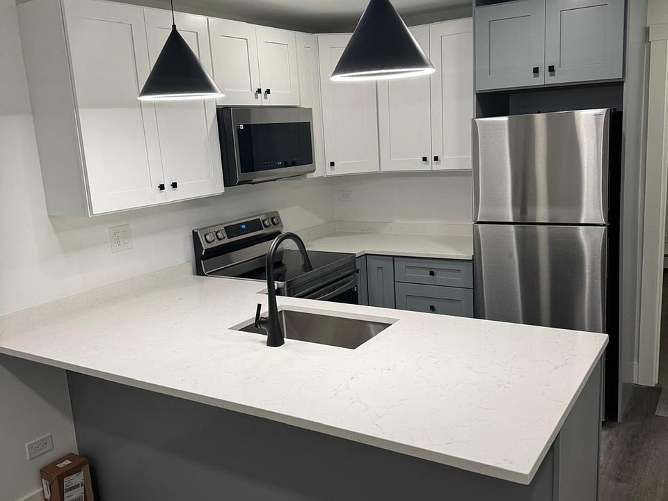 1st image of 422 S Euclid Ave APT 4