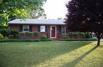 1st image of 123 Fleetwood Dr