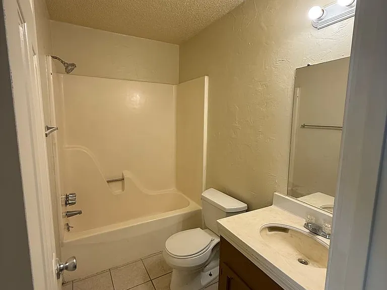 8714 Gsri Ave — Photo 5