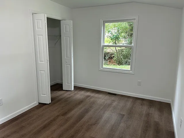 119 Willow Run — Photo 15