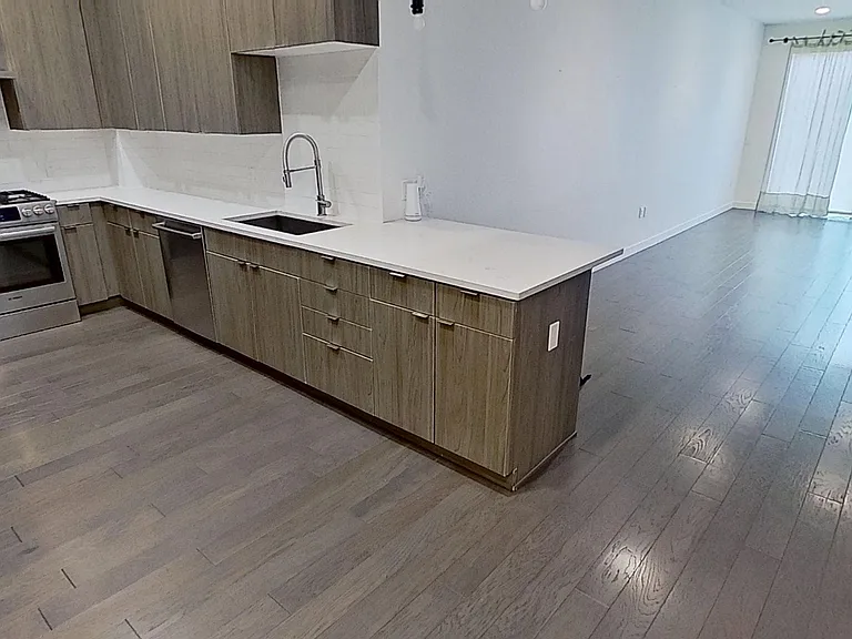 1616 S Broadway St #312 — Photo 8