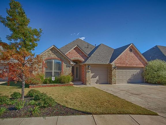 2nd image of 15508 Hickory Bend Ln