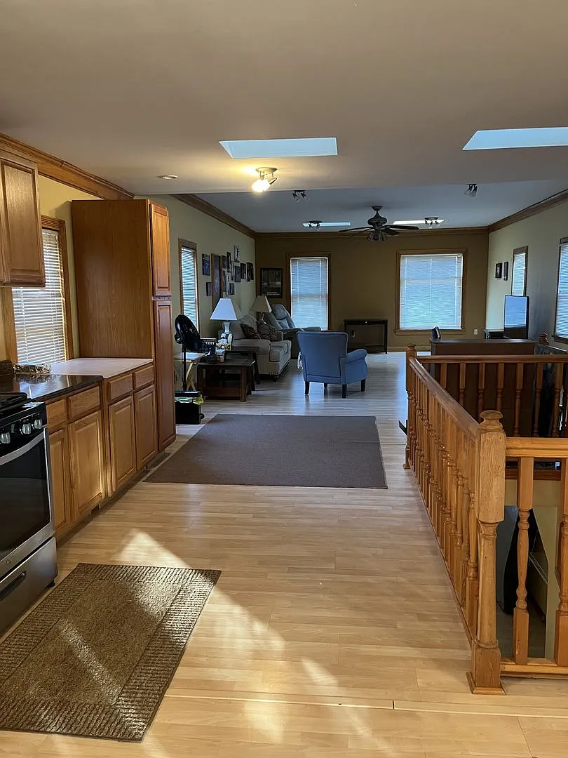 Fantastic 1 BR 2BA Home for Rent Near Brady Street — Photo 1