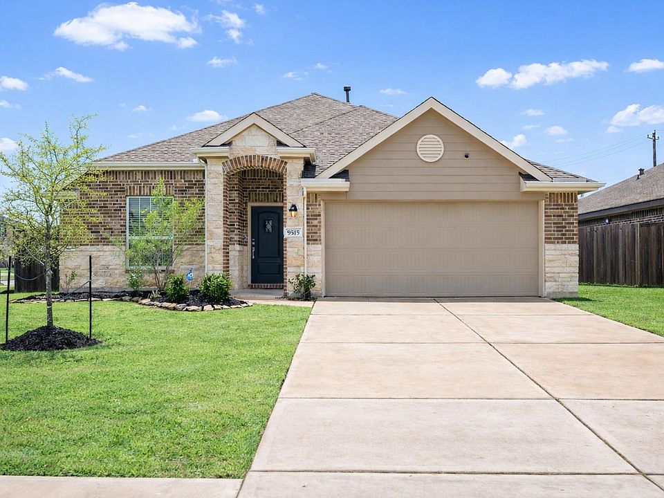 1st image of 9515 Vicksburg Rd