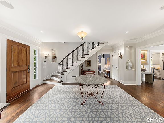 4th image of 22 Cavray Road
