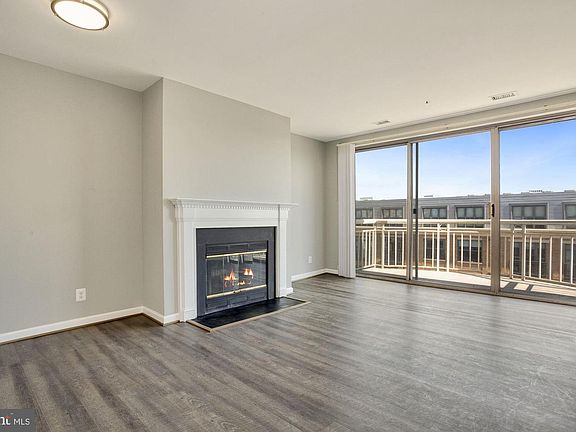 4th image of 1200 Braddock Pl APT 814